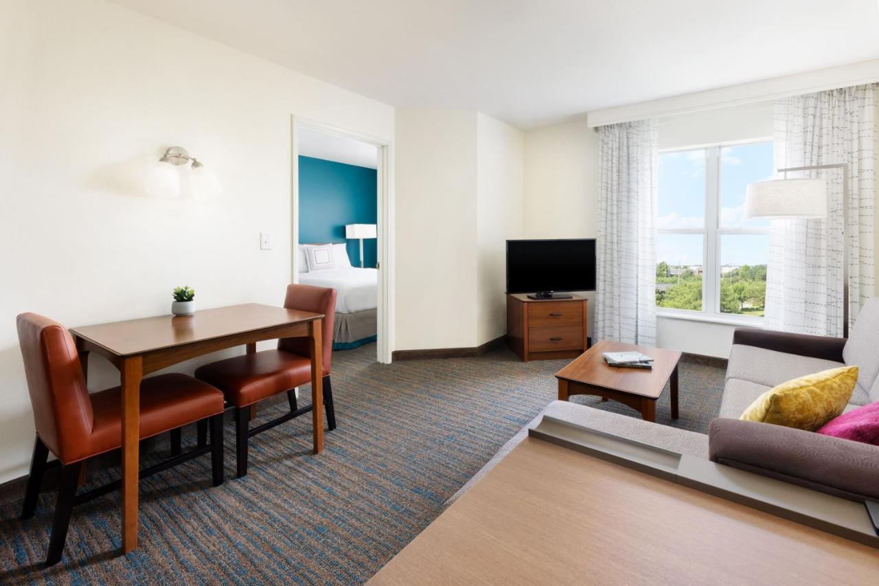 Des Moines West At Jordan Creek Town Center Hotel 3*