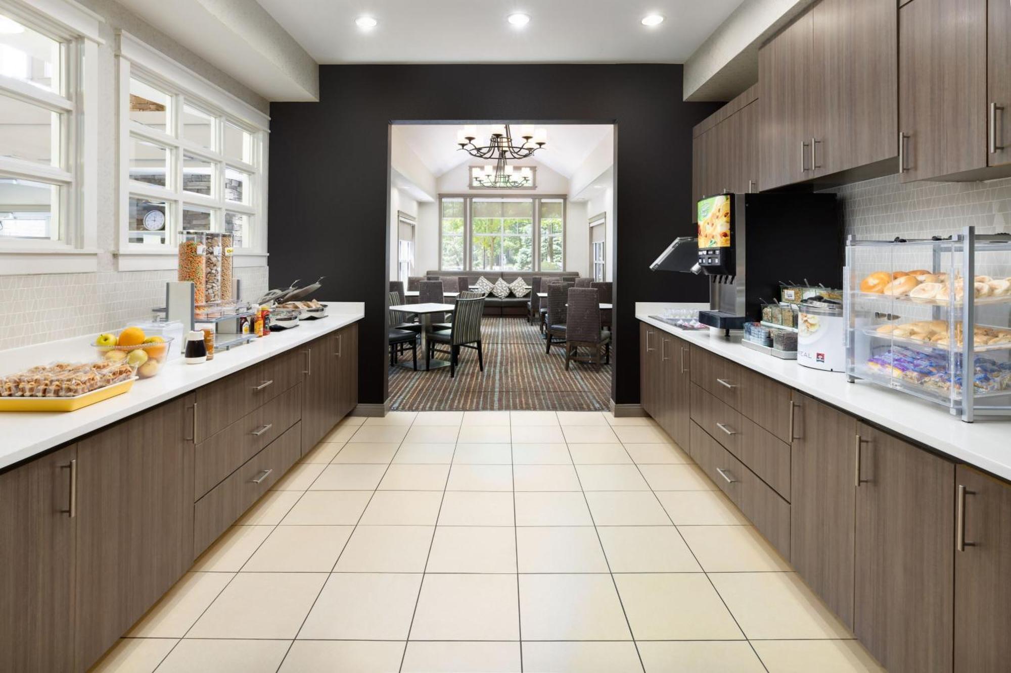 Des Moines West At Jordan Creek Town Center 3* West Des Moines
