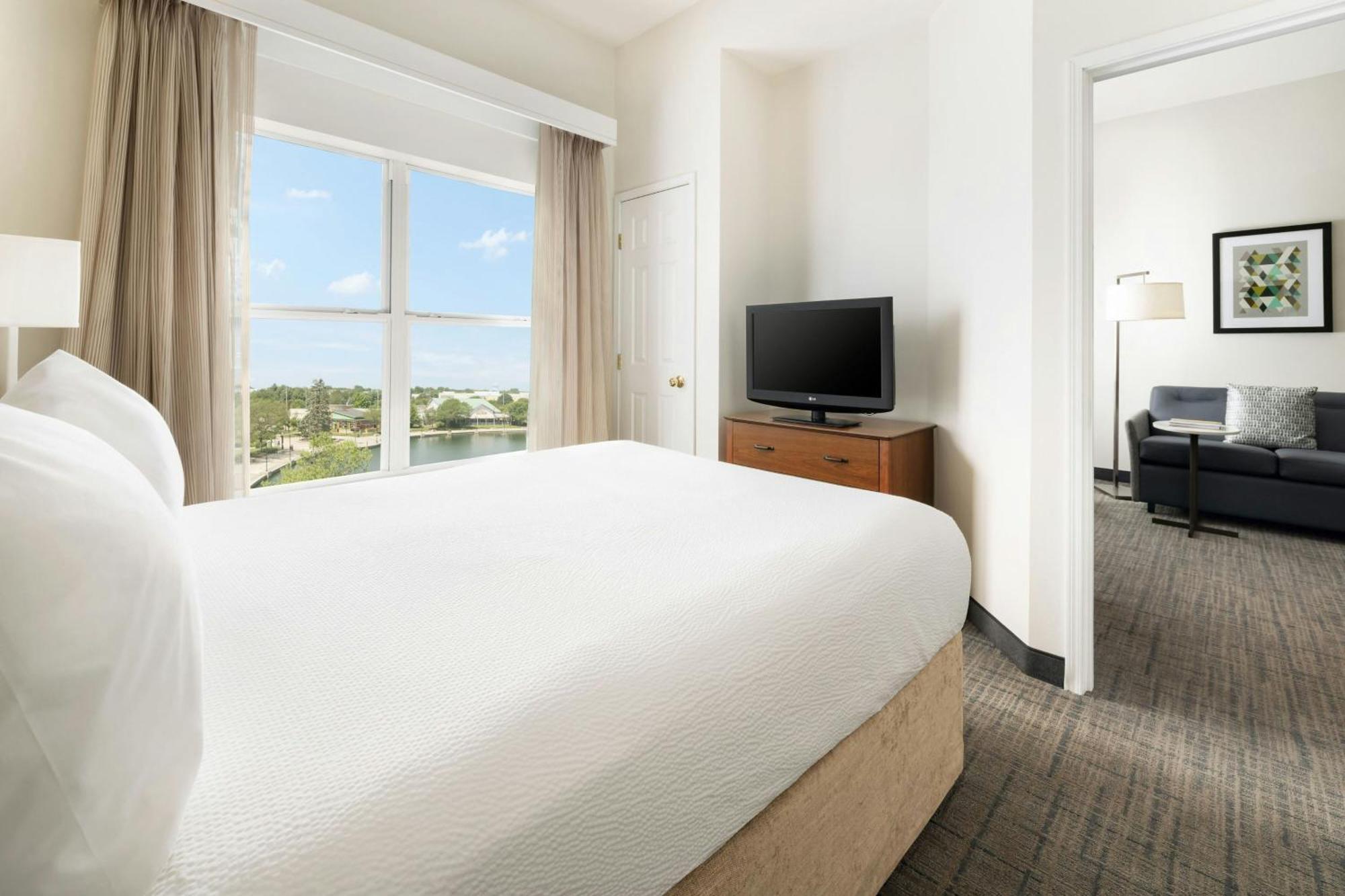 Des Moines West At Jordan Creek Town Center Hotel 3*