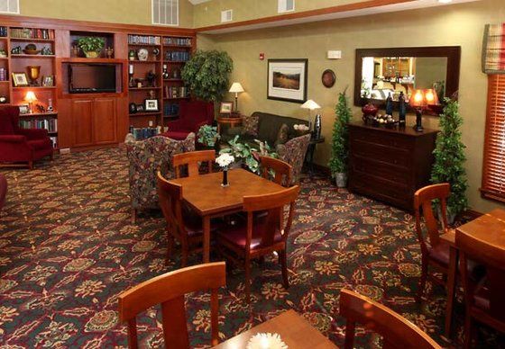 Des Moines West At Jordan Creek Town Center Hotel